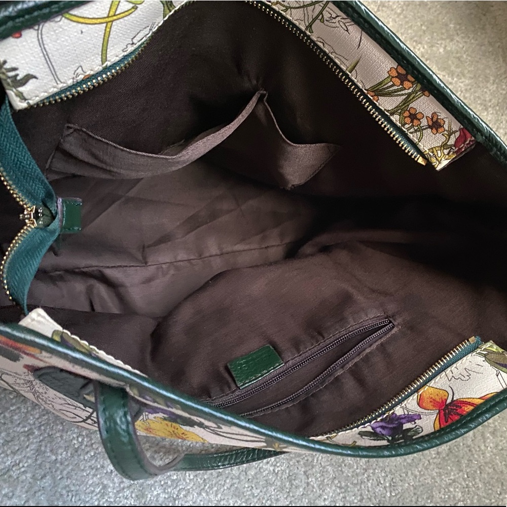 Shoulder bag - Picture 3 of 4